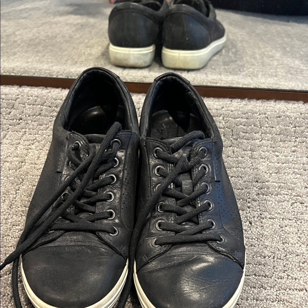 Used Ecco Soft 7 Sneakers Black Leather Size 10/41